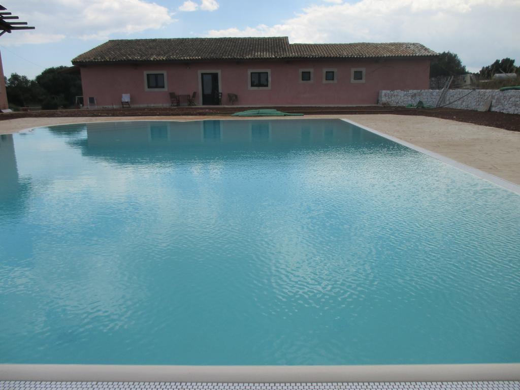 Le Mangiatoie Del Re Giordano Villa Авола Екстериор снимка