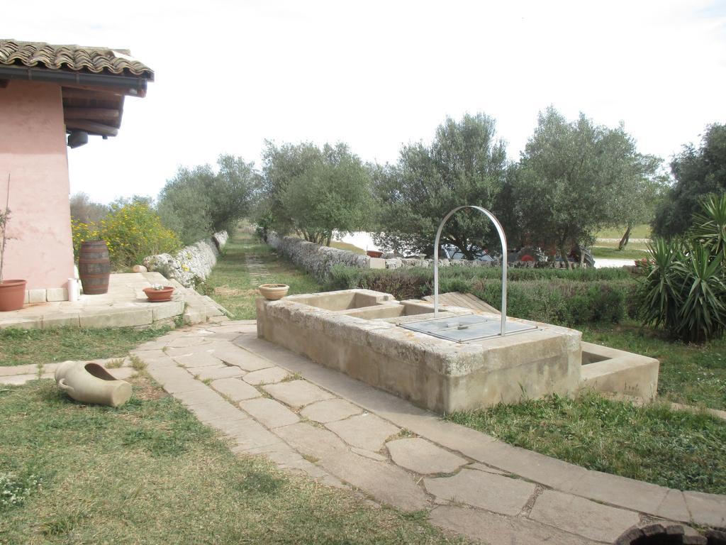 Le Mangiatoie Del Re Giordano Villa Авола Екстериор снимка